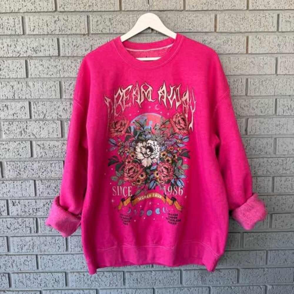 Goodie Two Sleeves Graphic Sweatshirt Pink Size Large